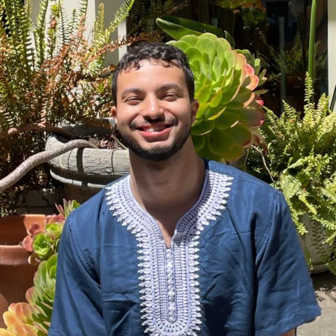 Younes Gharbili's avatar